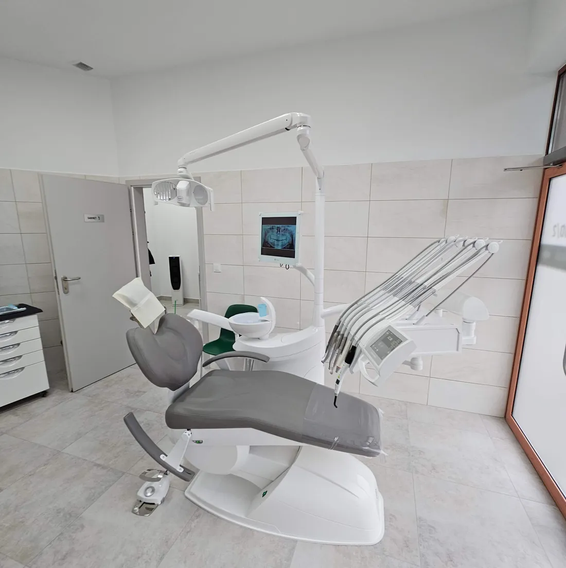 fotel stomatologiczny 2